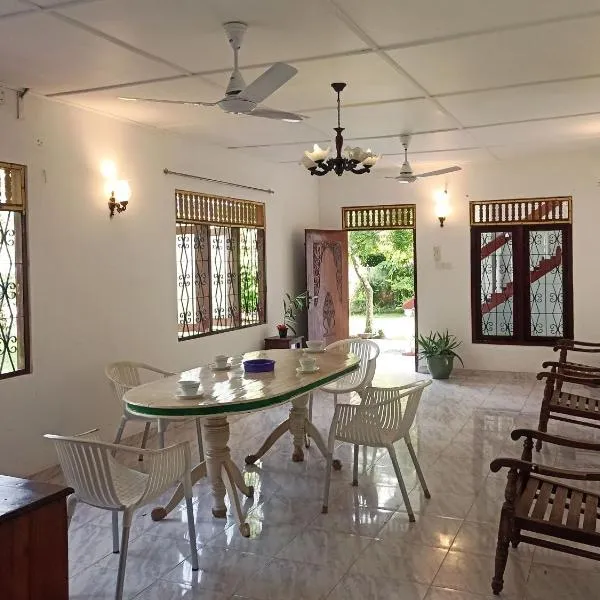 Neem Trees Unawatuna，位于乌纳瓦图纳的酒店