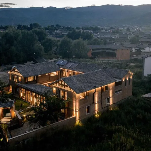 Shaxi Ancient Town Shiran Mountain Homestay，位于剑川县的酒店