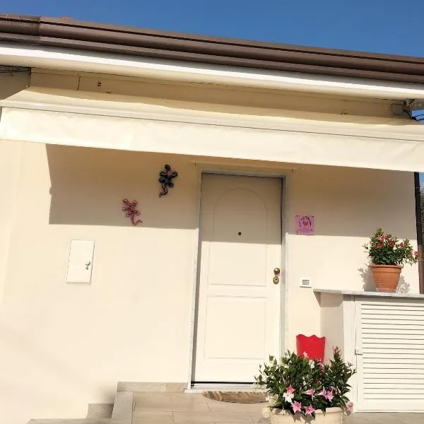 La Casina di Nonna Altea，位于马萨的酒店