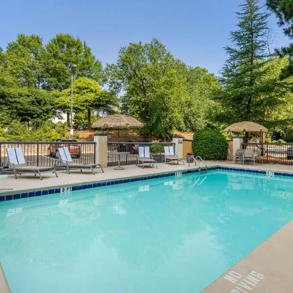 Comfort Suites Gastonia - Charlotte，位于加斯托尼亚的酒店