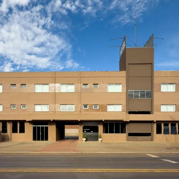 Hotel Parati Arapongas，位于Arapongas的酒店