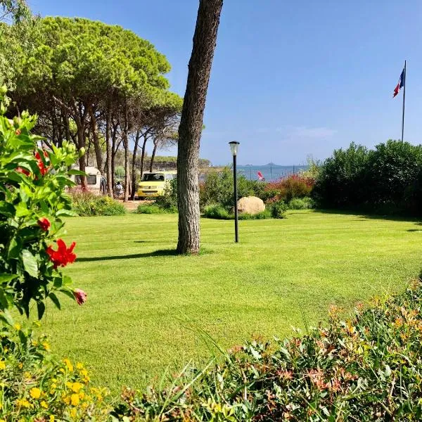 Camping Cala d'Ostia，位于普拉的酒店