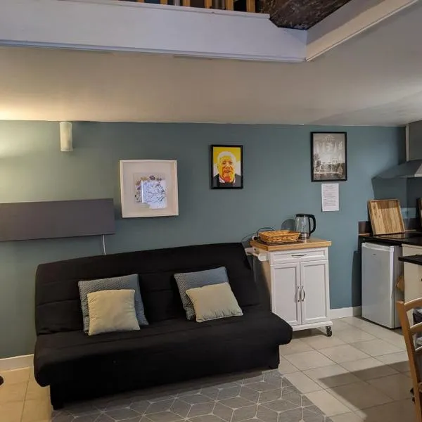 Gîte proche canal La Conserverie，位于Buzet-sur-Baïse的酒店