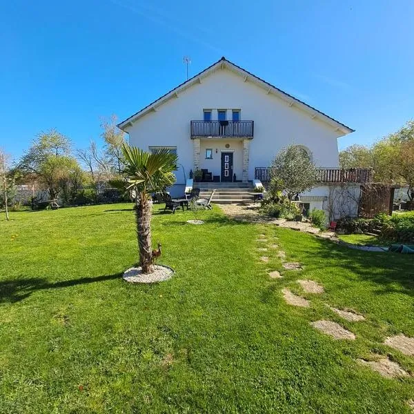 La Maison，位于Mirebeau-sur-Bèze的酒店
