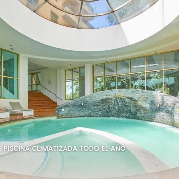 阿尔巴俱乐部度假村，位于皮纳马尔的酒店