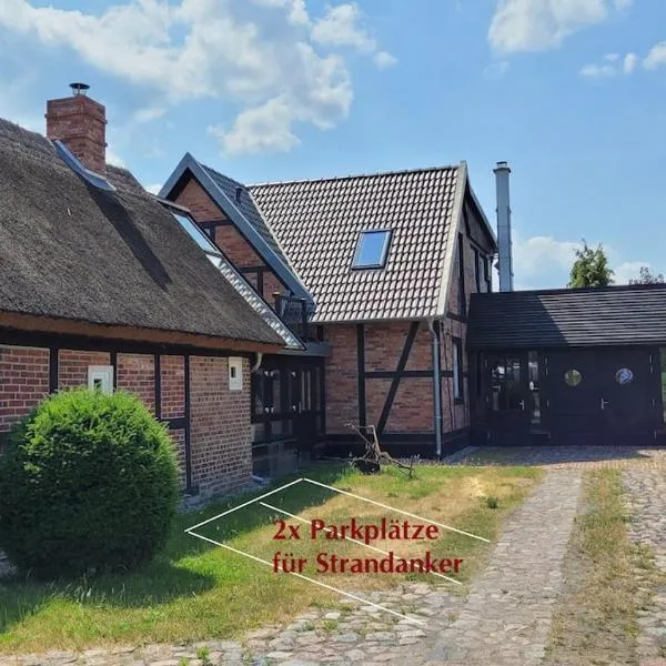 Strandanker，位于Mönkebude的酒店