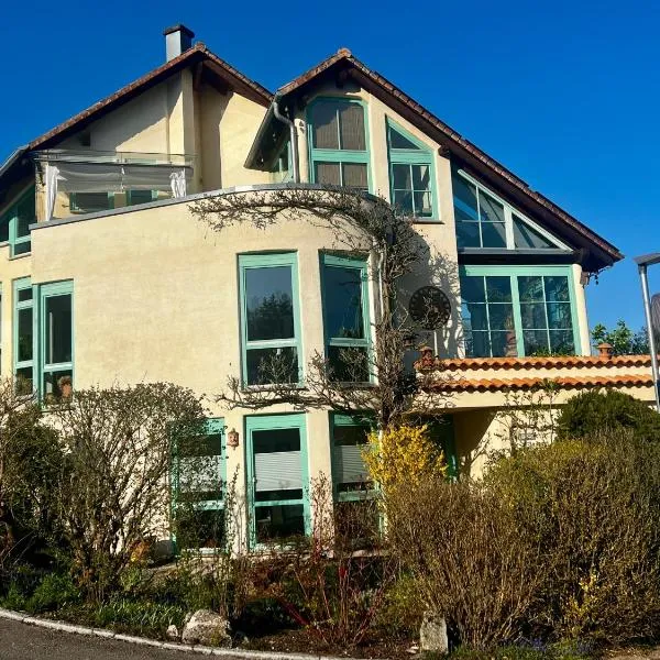Appartement Sunshine，位于Aichtal 的酒店