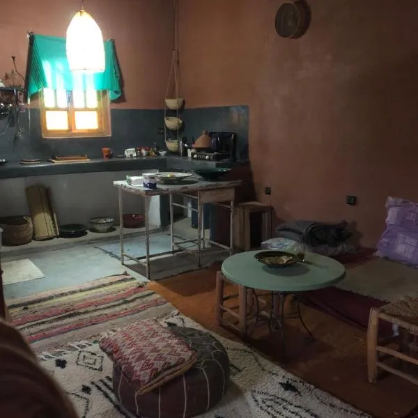 Chill and welcoming flat in Tagounite，位于Tagounite的酒店