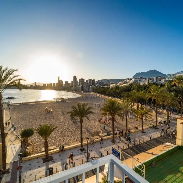 Apartamentos Brisas del Poniente，位于贝尼多姆的酒店