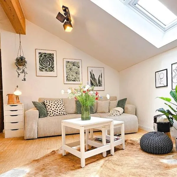 Modernes Alpen-Apartment nahe Neuschwanstein，位于施泰因加登的酒店