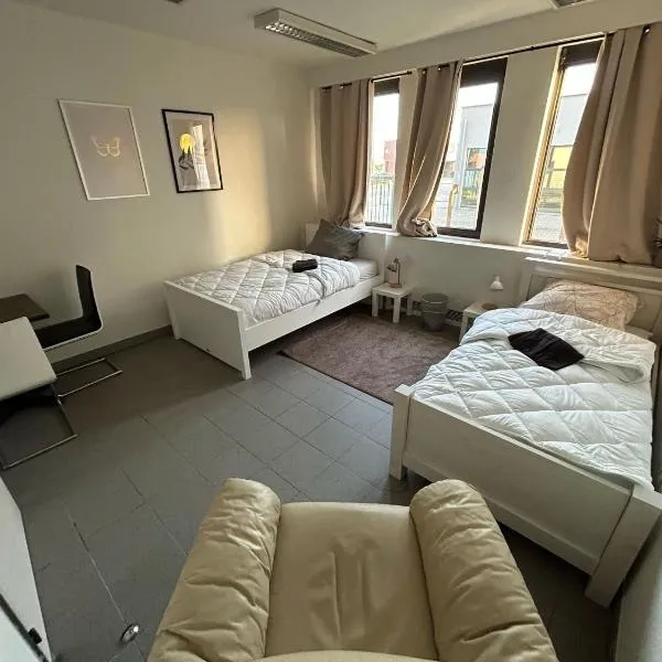 Rooms Exit E40，位于Erpe-Mere的酒店