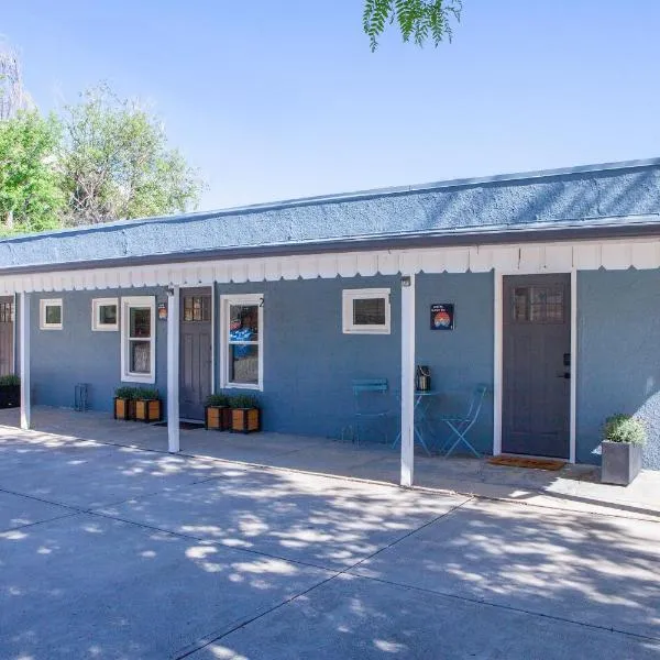 Zuni St Motor Inn- Bike, Dine, Explore Denver，位于丹佛的酒店