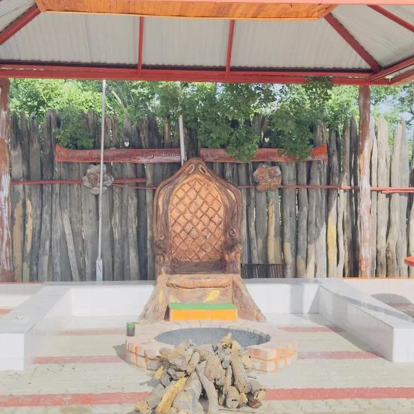 Ondjumba ya Nambala palace and Camp site，位于Omuthiya的酒店