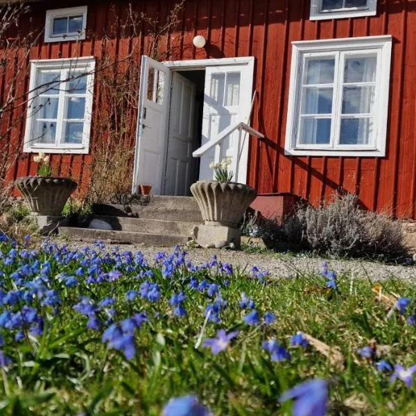 Lillåns B&B，位于厄勒布鲁的酒店