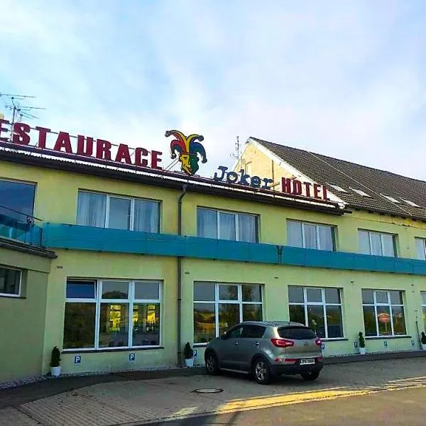 Hotel Joker，位于Obrnice的酒店
