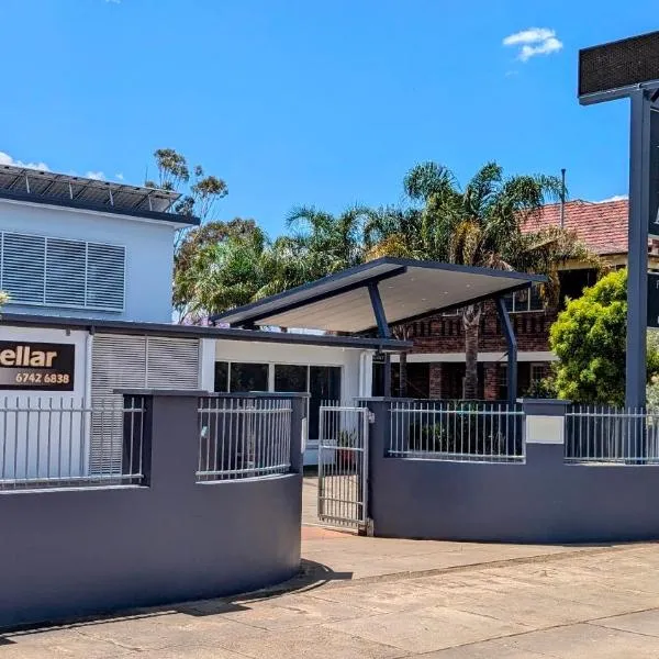 马克拉尔汽车旅馆，位于冈尼达的酒店