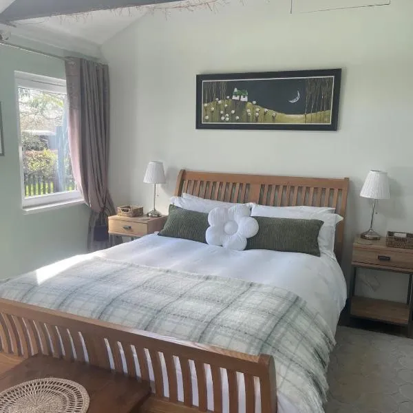 The Snuggery Broadclyst,位于埃克塞特的酒店