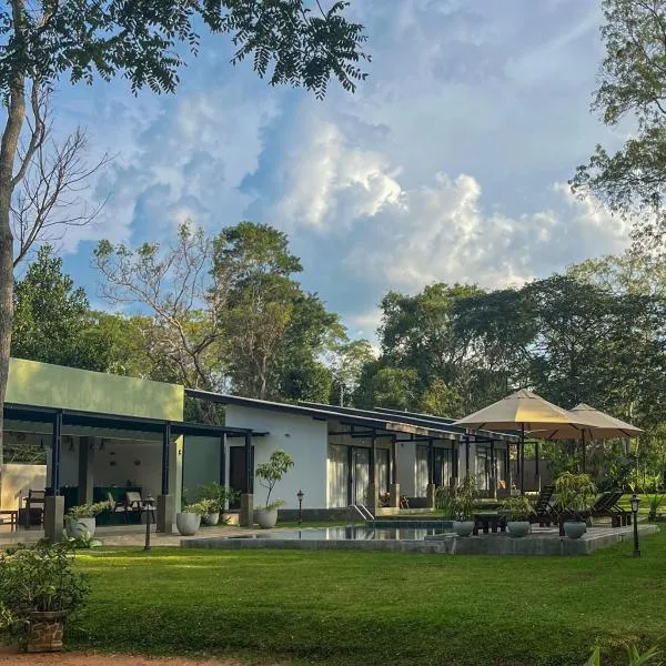 Maho Boutique Hotel，位于阿努拉德普勒的酒店