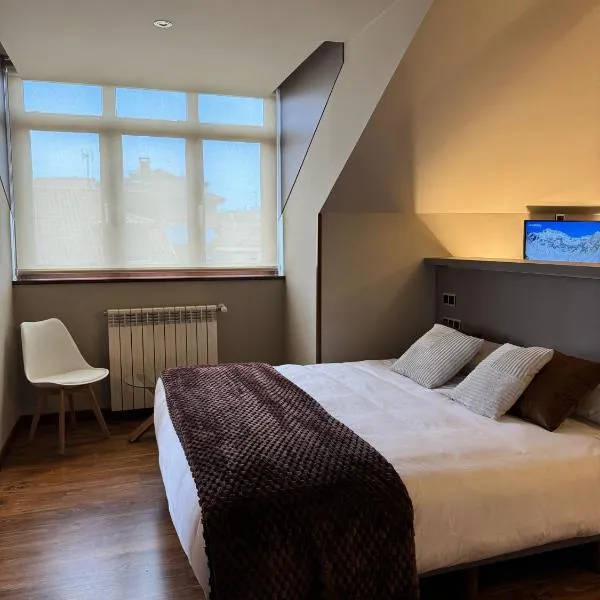 Hotel Villa de Noreña，位于诺伦纳的酒店