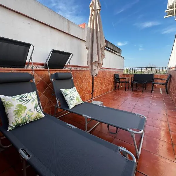 Nueva CASA PRIVADA con PATIO y SOLARIUM，位于科尔多瓦的酒店