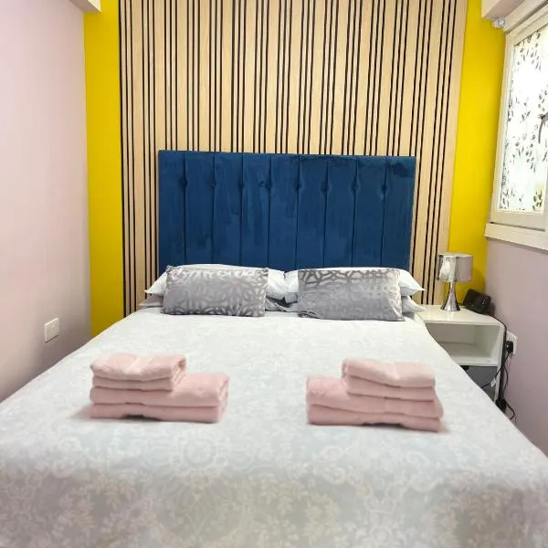 Penlea ~ 1 bedroom Flat with Harbour view，位于塔伯特的酒店