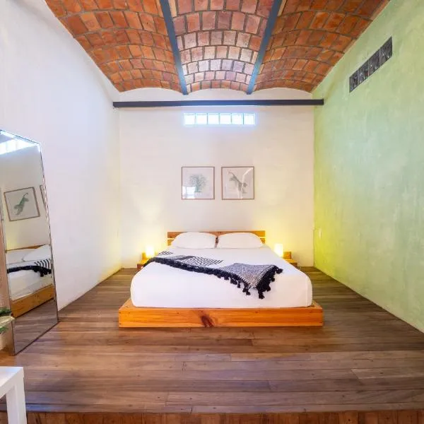 Best Location in Sayulita + Walk to Everything，位于萨尤利塔的酒店