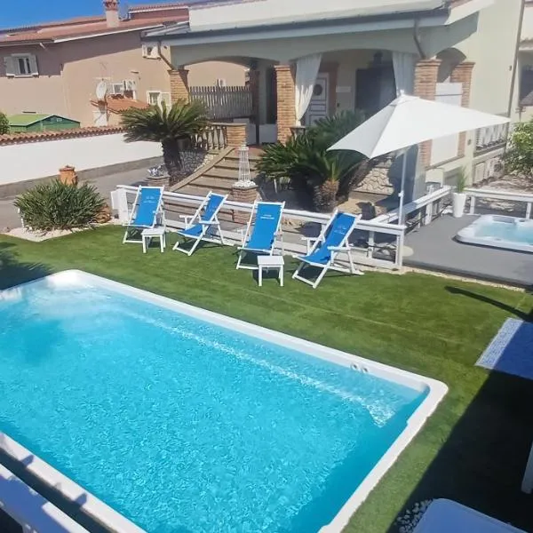 Alloggi Turistici con Piscina Palestra Jacuzzi Sauna - All Inclusive，位于安齐奥的酒店