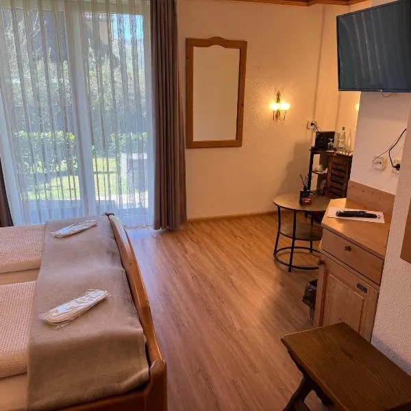 Hotel Restaurant Adler Stube，位于明斯特塔尔的酒店