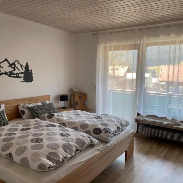 Hindelang Hideaway, Newly Renovated, Southern Balconies, Central Location，位于巴特欣德朗的酒店