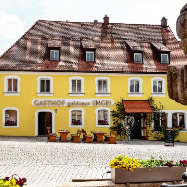 Gasthof goldener Engel，位于Kemnath的酒店