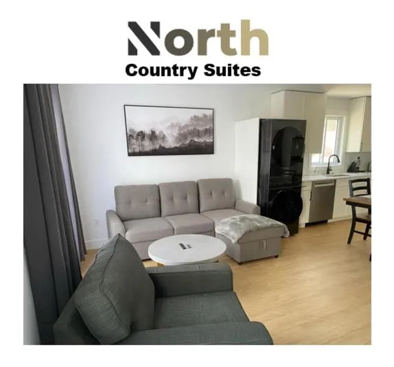 Newly Renovated - Luxury，位于沃瓦的酒店