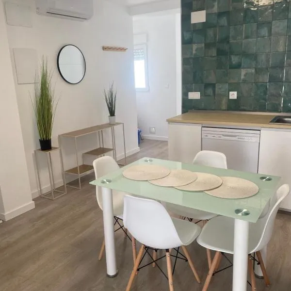 Pelayo Living，位于卡斯特利翁-德拉普拉纳的酒店