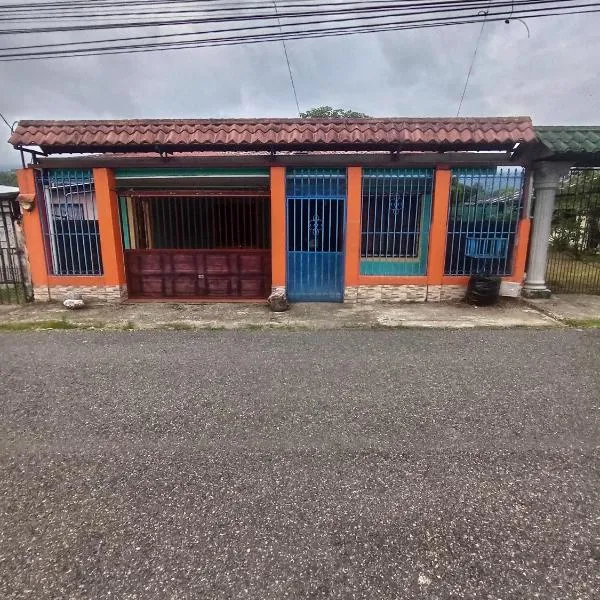 casa pive nice,位于戈尔菲托的酒店