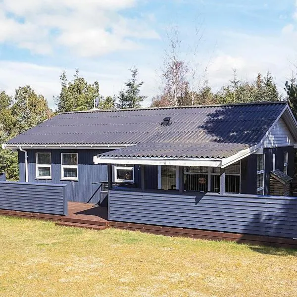 6 person holiday home in Væggerløse-By Traum，位于博托比的酒店