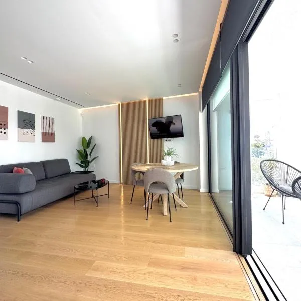LuxApart74 l Comfy & Minimal Stay in Ierapetra，位于依拉佩特拉的酒店