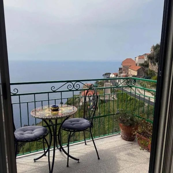 Ambra Holiday House，位于弗洛里的酒店