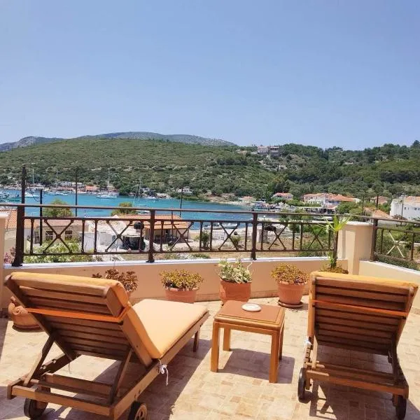 TOBY's HOUSE，位于Poseidónion的酒店