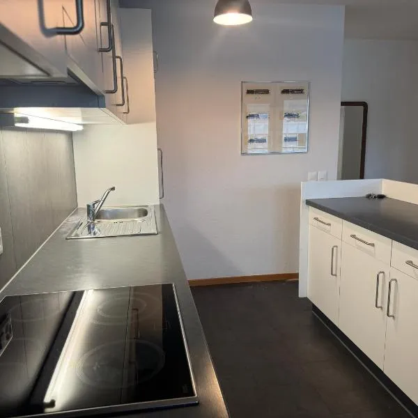 Schöne Wohnung in Bern，位于Köniz的酒店