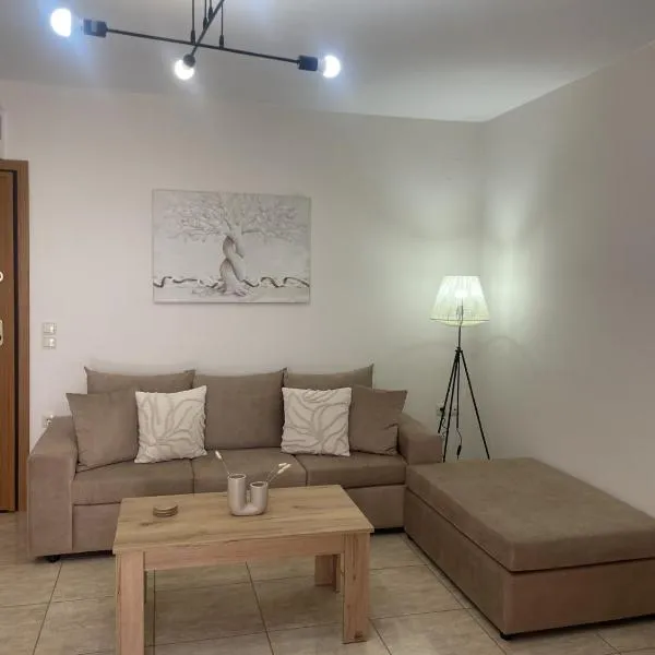 Konstantino's Apartment，位于莫奈姆瓦夏的酒店