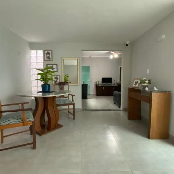 Coliving Bem Estar,位于巴乌鲁的酒店