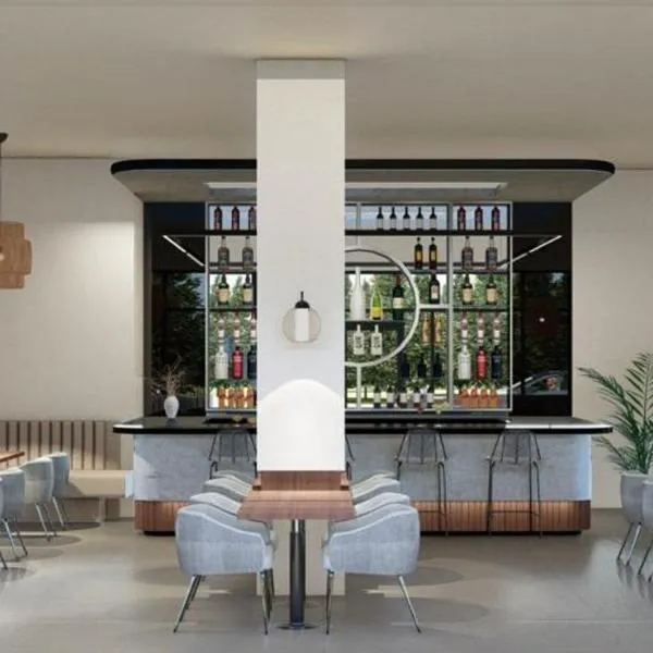 Rodis hotel，位于古穆杜尔的酒店