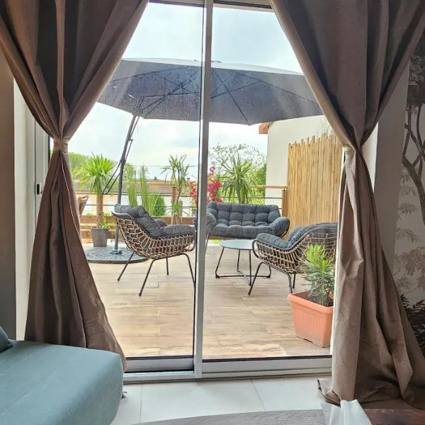Casa Bellissima Entièrement Climatisée，位于La Machine的酒店