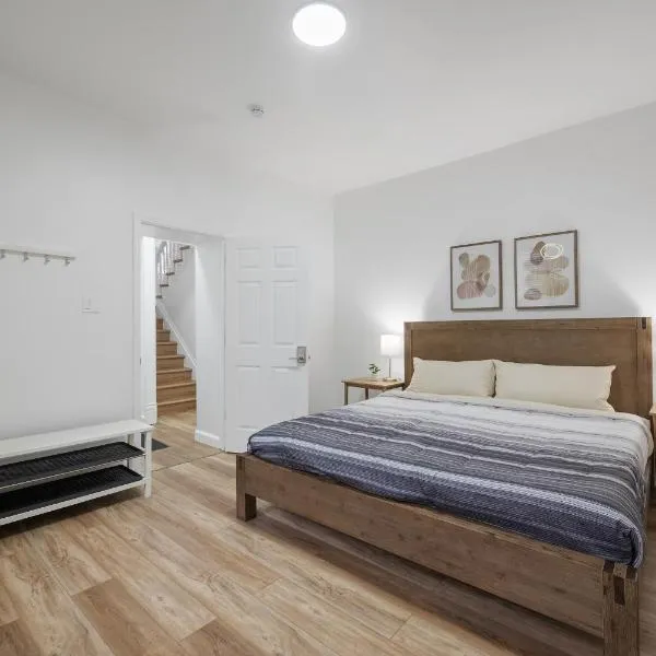 Shadyside, Pittsburgh !D Modern and Bright Private Bedroom with Shared Bathroom，位于匹兹堡的酒店