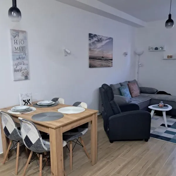 Apartman Zvezdica，位于迪瓦伊巴雷的酒店