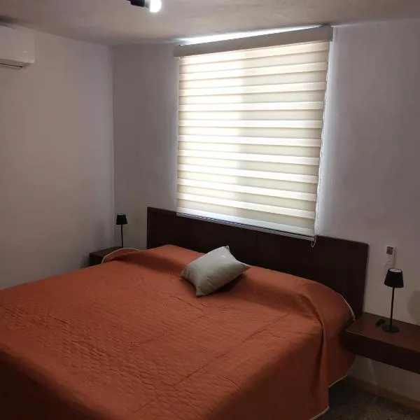 Casa Versalles，位于阿瓜斯卡连特斯的酒店