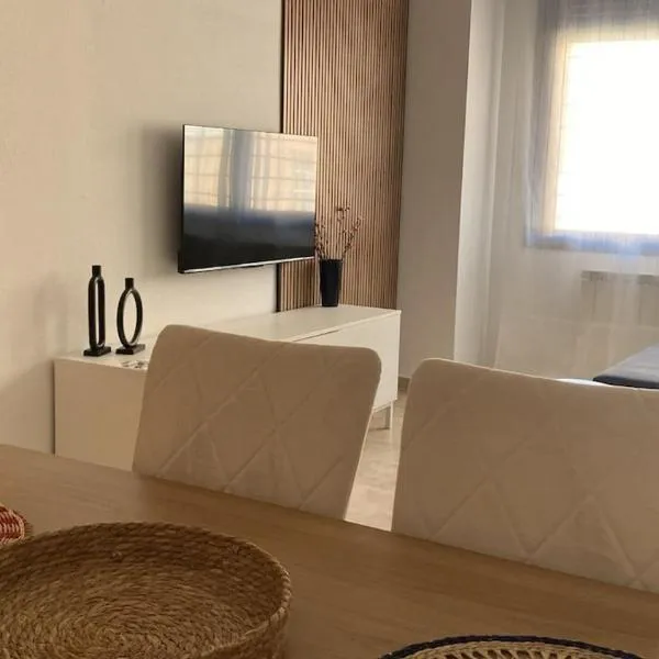 Apartamento Bellarhouse I，位于雷阿尔城的酒店