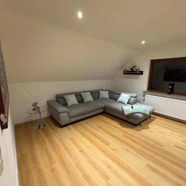 Ferienwohnung am sonnigen Südhang，位于Lorscheid的酒店