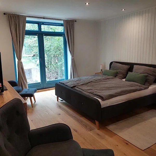 ALTE SCHEUNE Ferienwohnungen - Wohnung 1，位于Suderburg的酒店