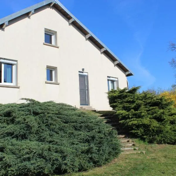 Gîte le Haut de la Marche，位于La Lanterne-et-les-Armonts的酒店