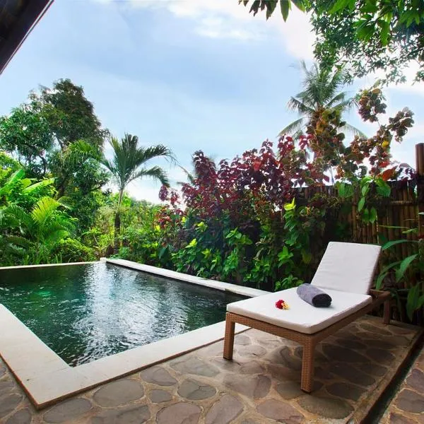 Temple Retreat Rumah Cantik，位于Banjar的酒店